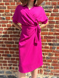 Robe courte porte feuille