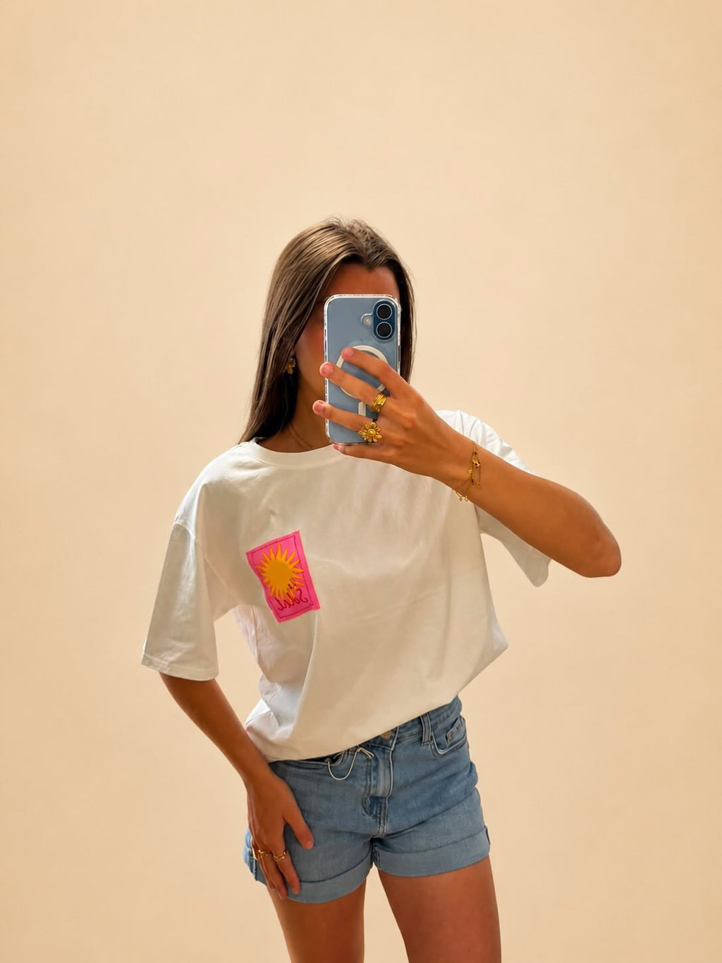 Tee shirt